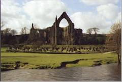 fountains abbey national trust